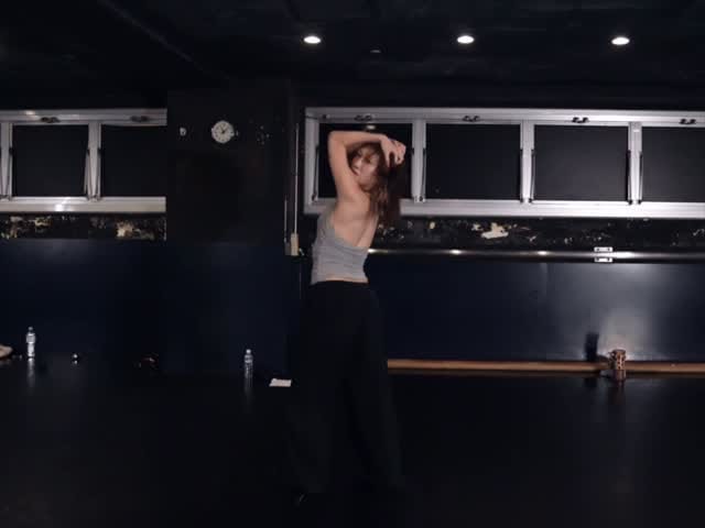 Post 6 by amane on Instagram (video)