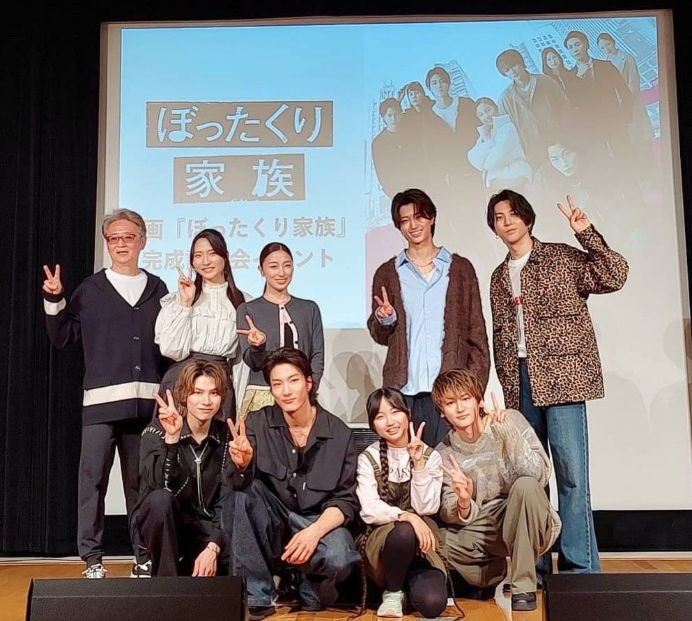 Post 5 by 白石望莱 MIRAI SHIRAISHI on Instagram (carousel)