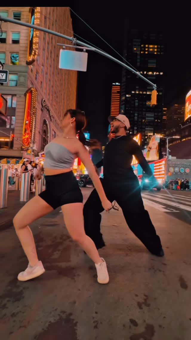 Post 2 by Sãntįi Ântîguą🫧🖤 on Instagram (video)