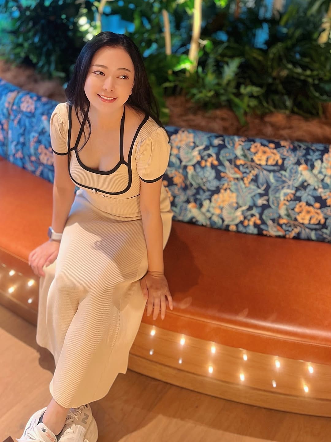 Post 10 by 榎本温子（Atsuko Enomoto） on Instagram (carousel)
