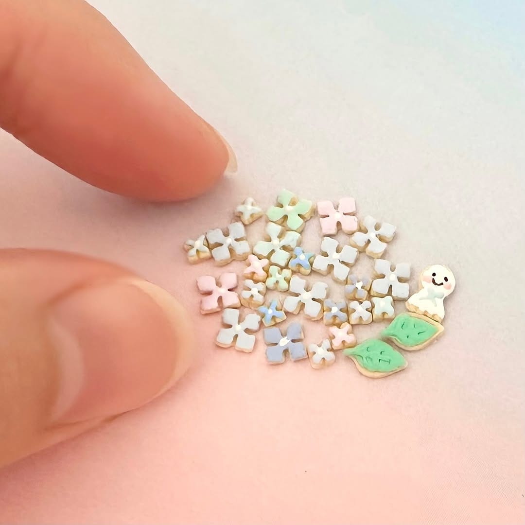 Post 3 by Senna Ayase 仙名彩世 on Instagram (image)