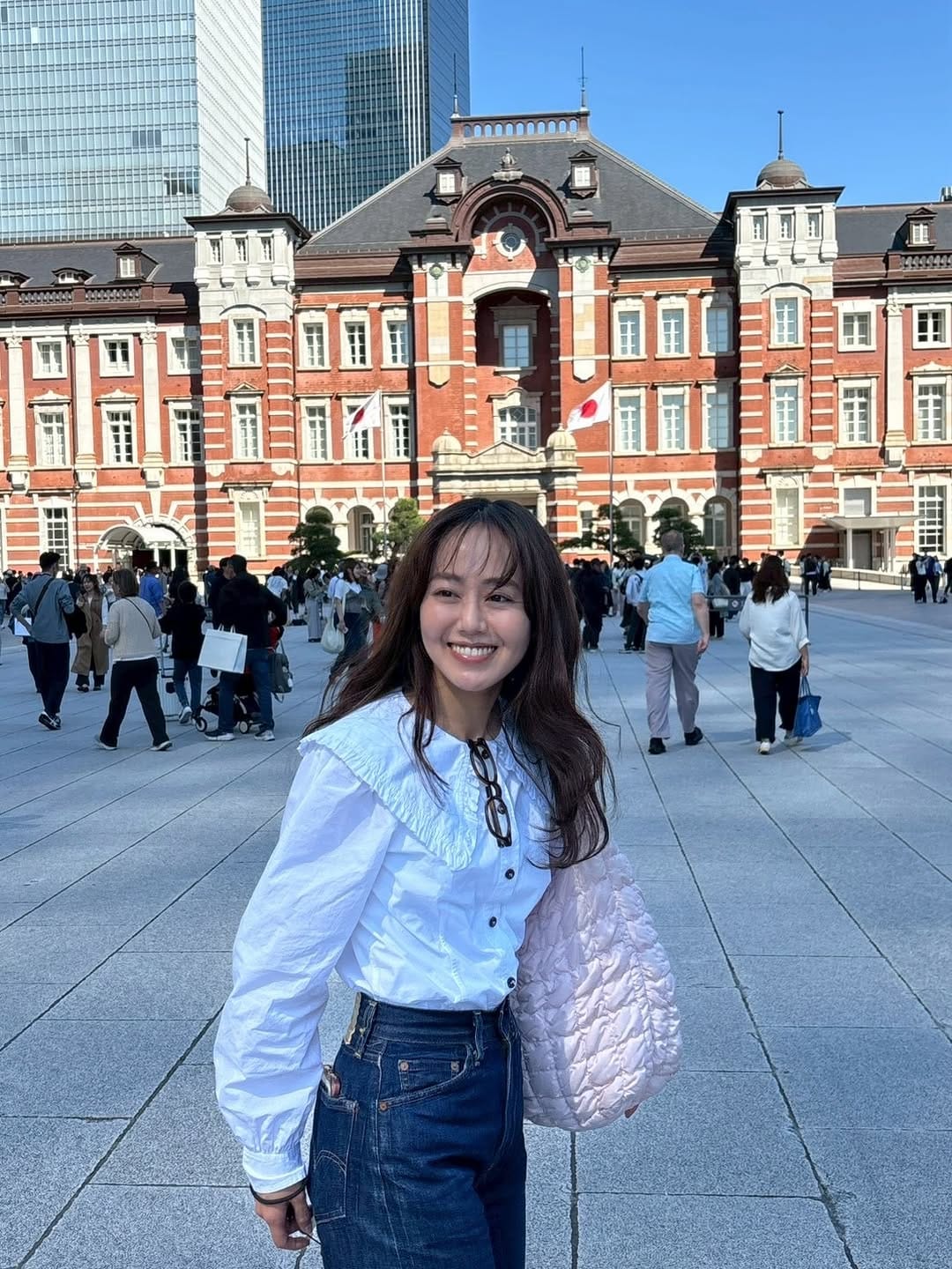 Post 2 by 宮﨑香蓮     Karen Miyazaki on Instagram (carousel)