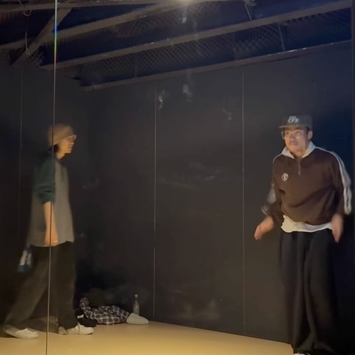 Post 4 by 𝕌𝕁 on Instagram (carousel)
