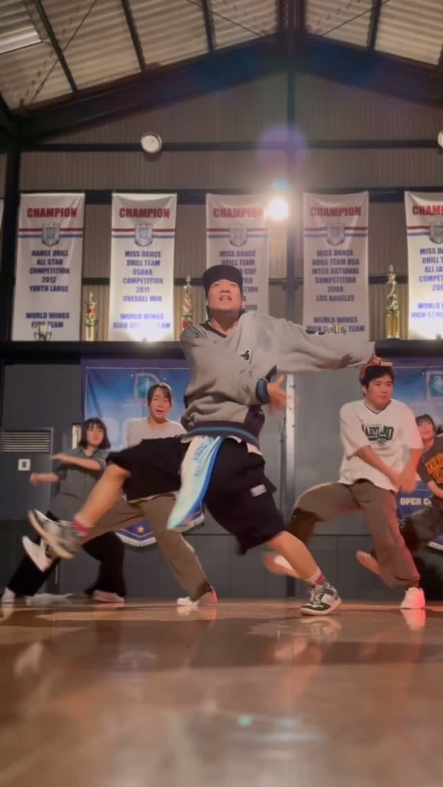 Post 3 by 𝕌𝕁 on Instagram (video)