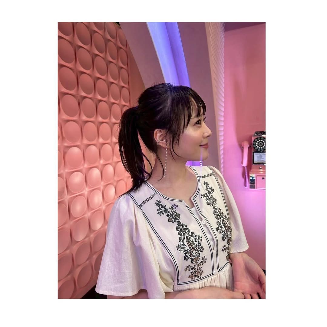 Post 9 by 北乃きい on Instagram (carousel)