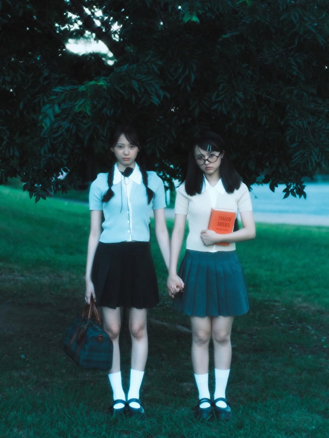 Post 7 by 二色 冬香/にいろふゆか on Instagram (image)