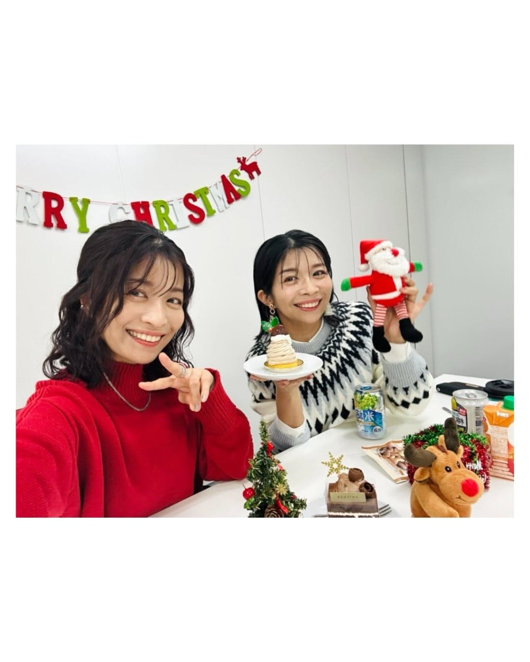 Post 10 by 三倉佳奈 on Instagram (carousel)