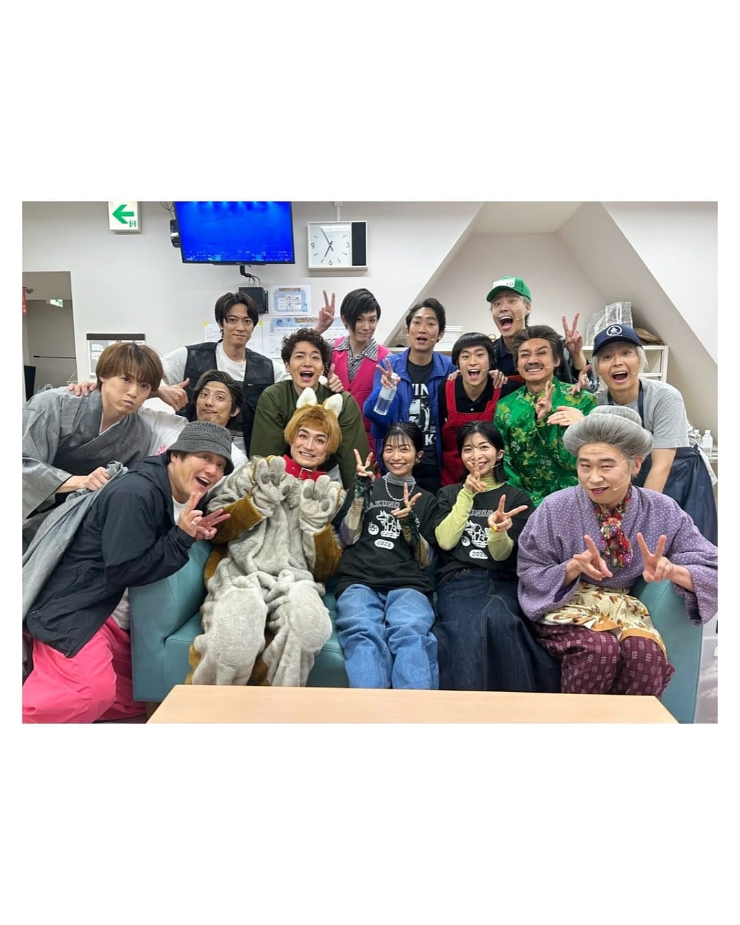 Post 2 by 三倉佳奈 on Instagram (carousel)