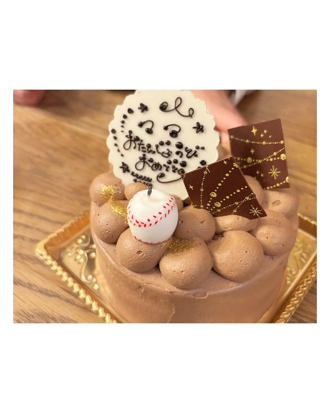 Post 6 by 三倉佳奈 on Instagram (carousel)