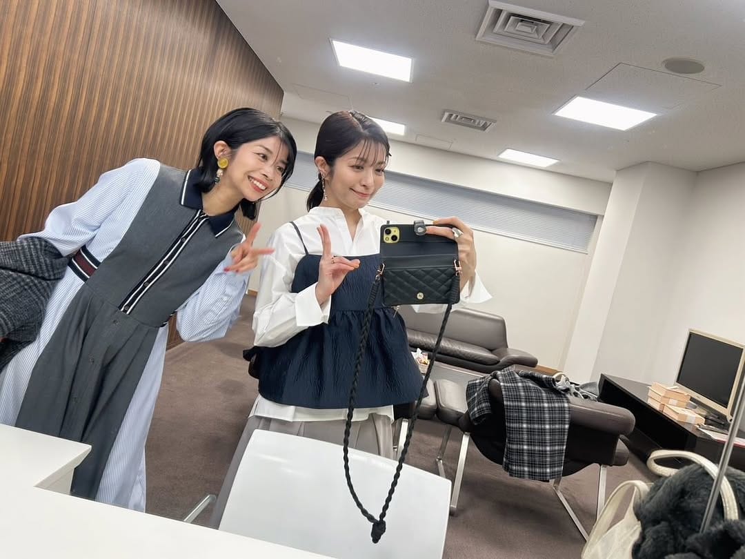 Post 7 by 三倉佳奈 on Instagram (carousel)