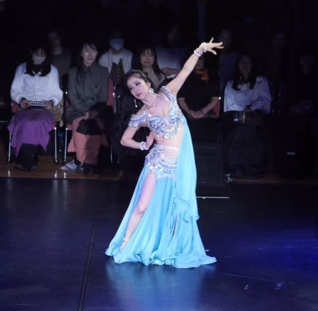 Post 9 by Farasha of Tokyo on Instagram (video)