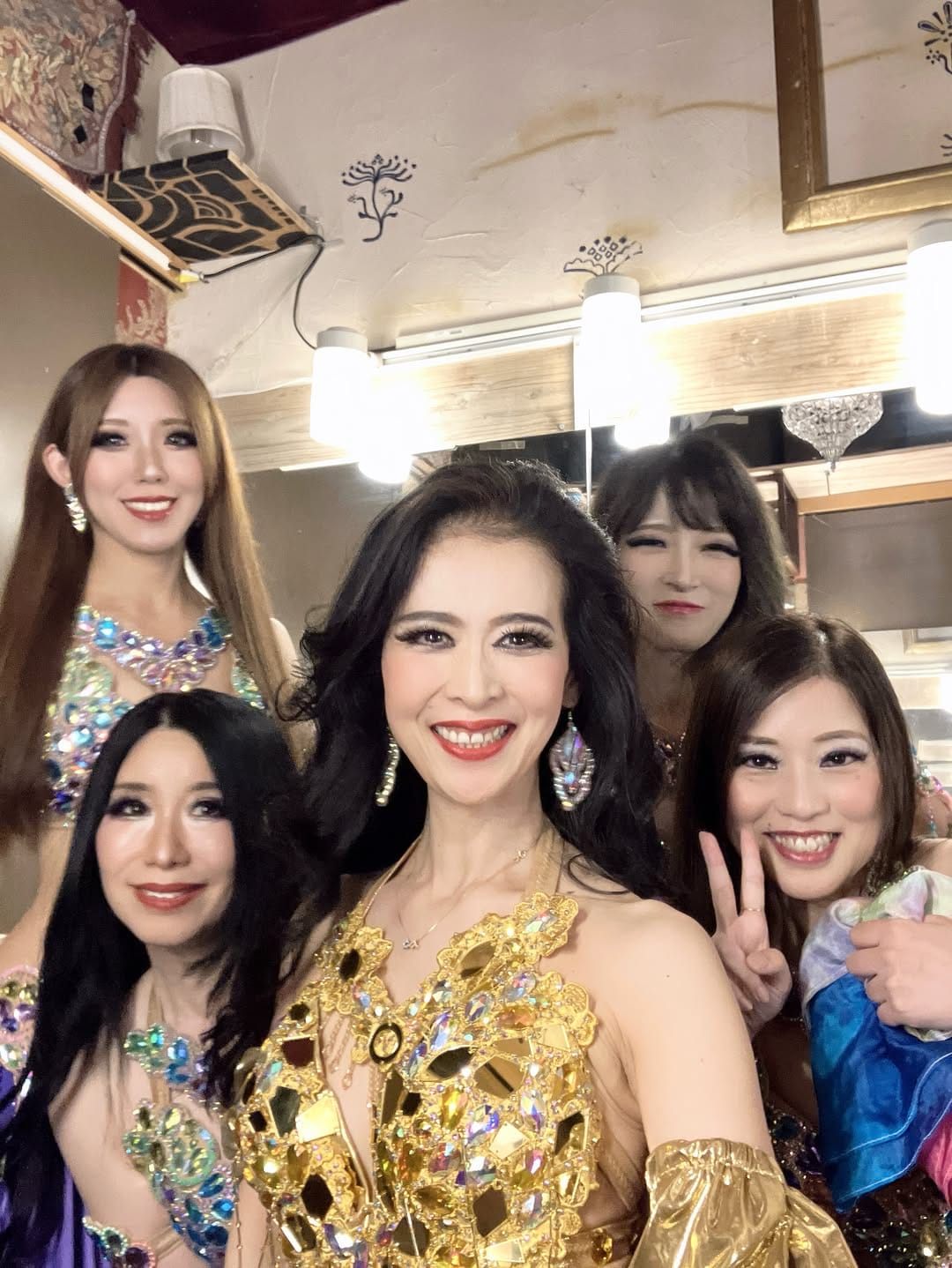 Post 6 by Farasha of Tokyo on Instagram (carousel)