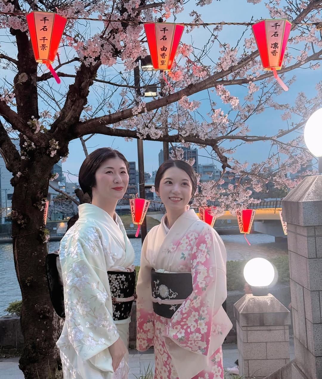 Post 10 by 向島芸者 千景 on Instagram (image)