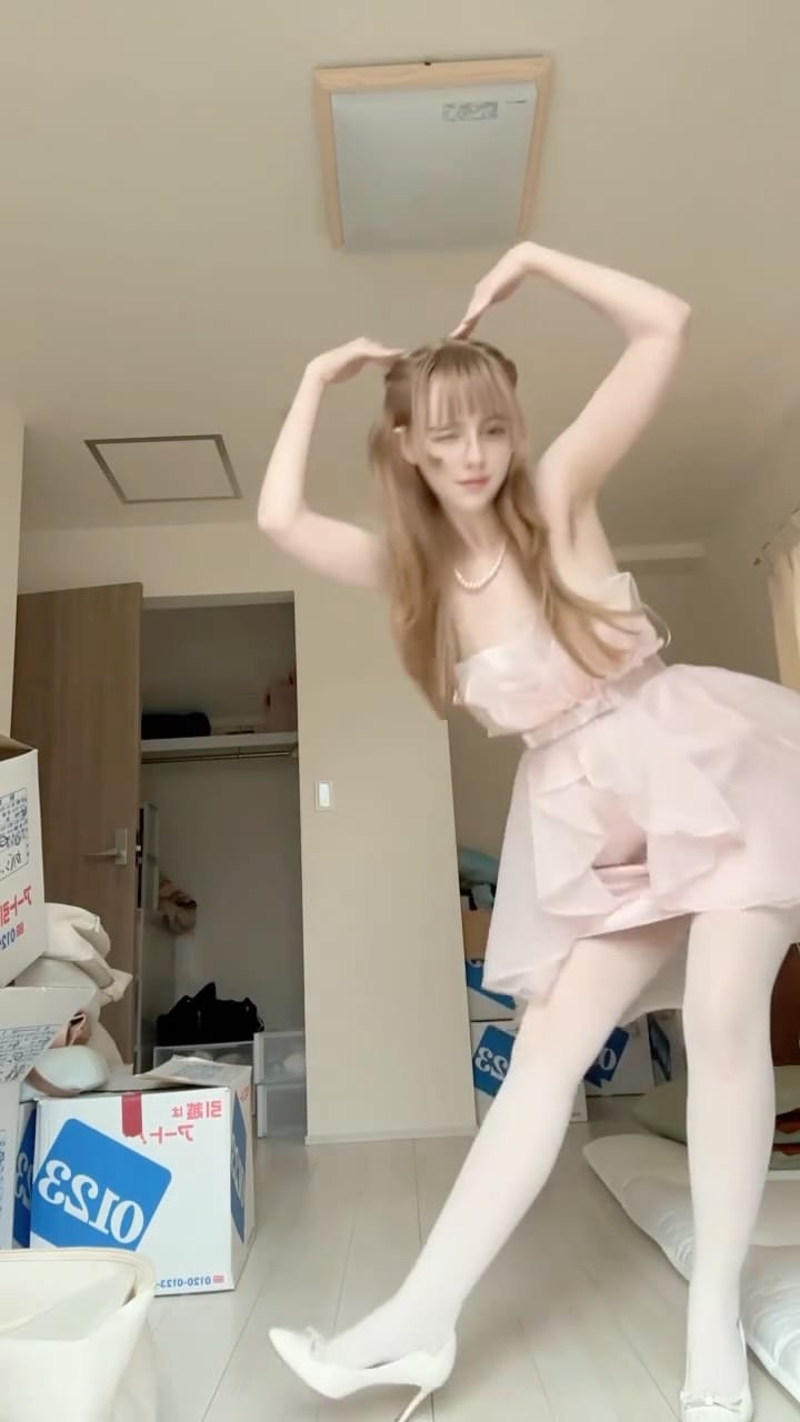 Post 3 by 𝚁𝚞𝚞┆るう🇨🇳🇯🇵🇨🇦（露） on Instagram (video)