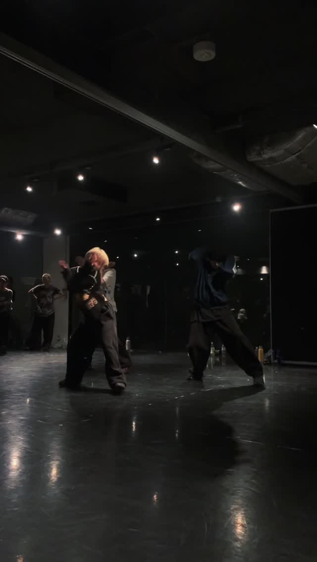 Post 7 by Ako on Instagram (video)