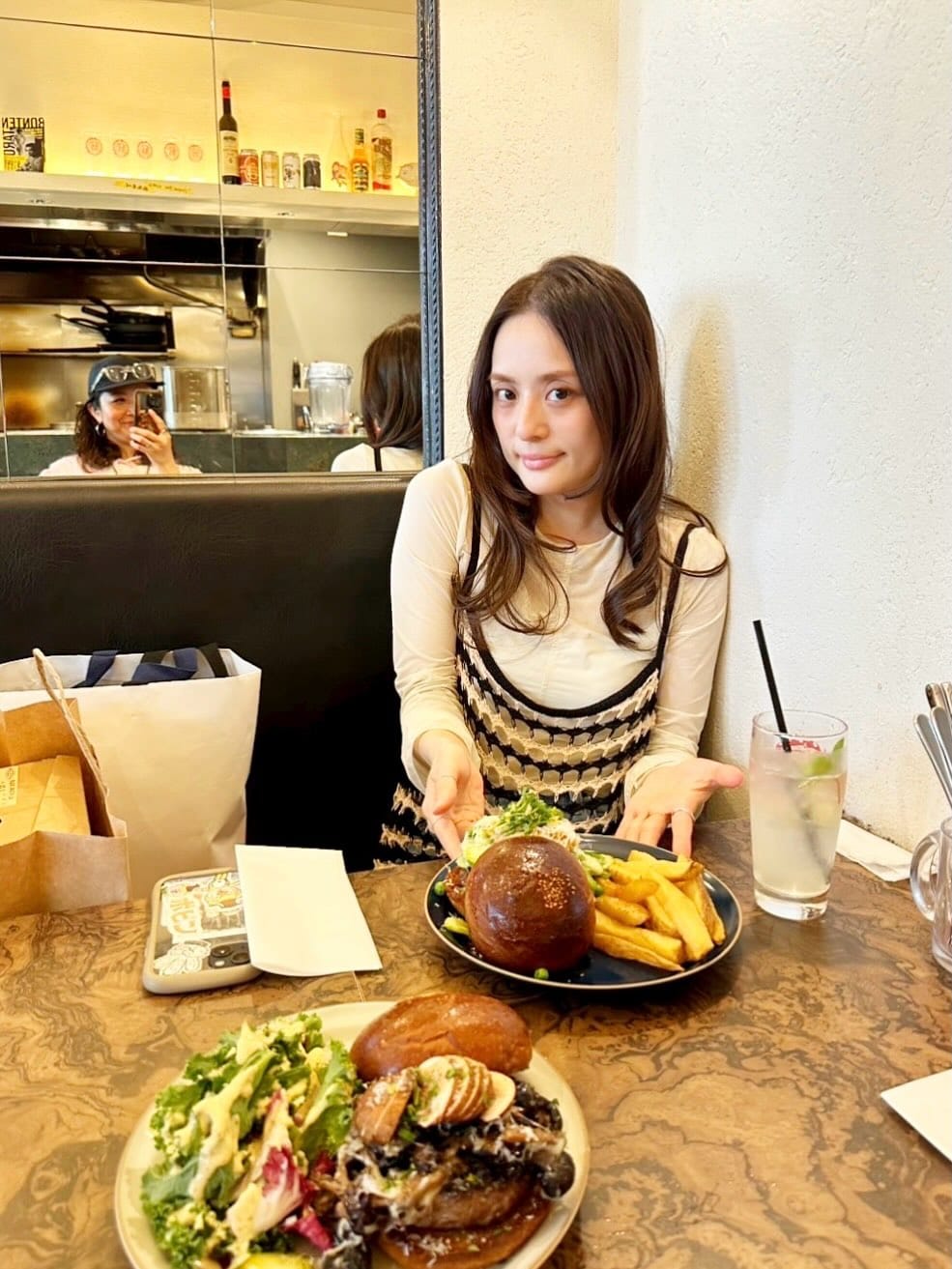 Post 4 by 椙山さと美-Sugiyama Satomi- on Instagram (carousel)