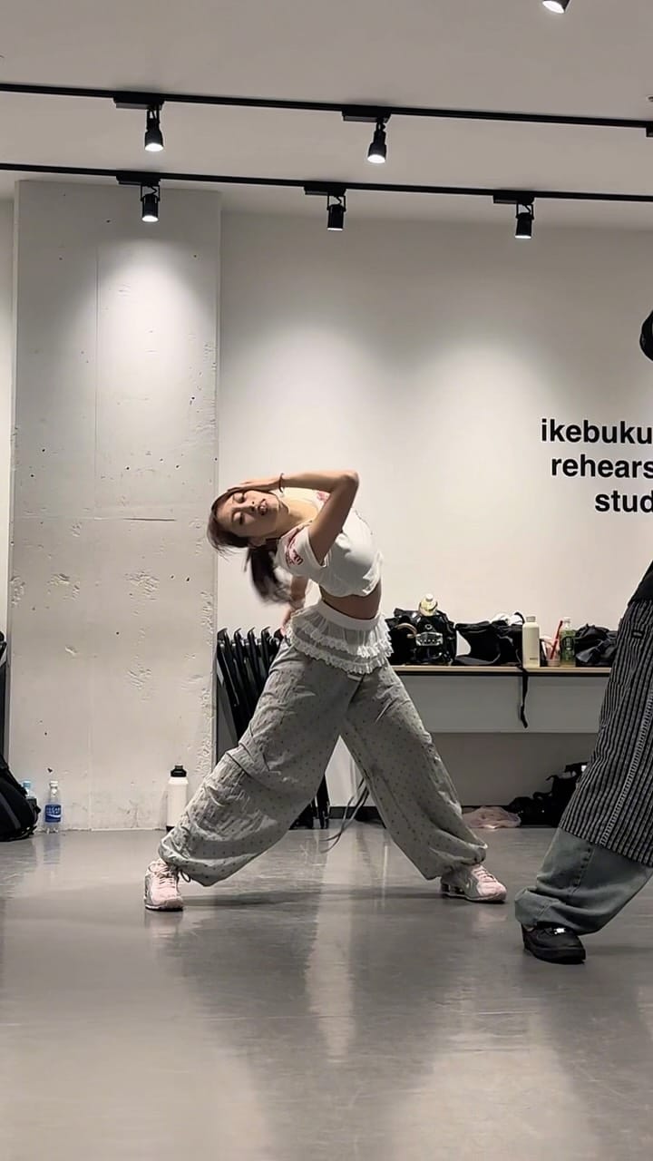 Post 5 by yucca  유카 on Instagram (video)