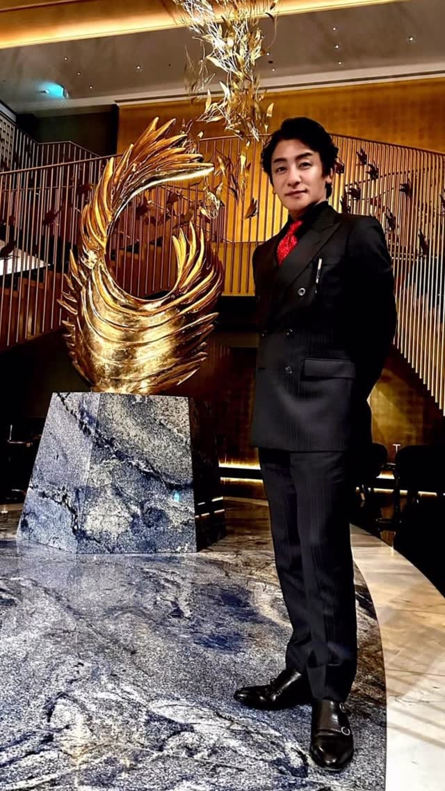 Post 4 by 片岡愛之助 公式 ainosuke kataoka official  【上方舞 楳茂都流 四世家元  三代目楳茂都扇性】 on Instagram (video)
