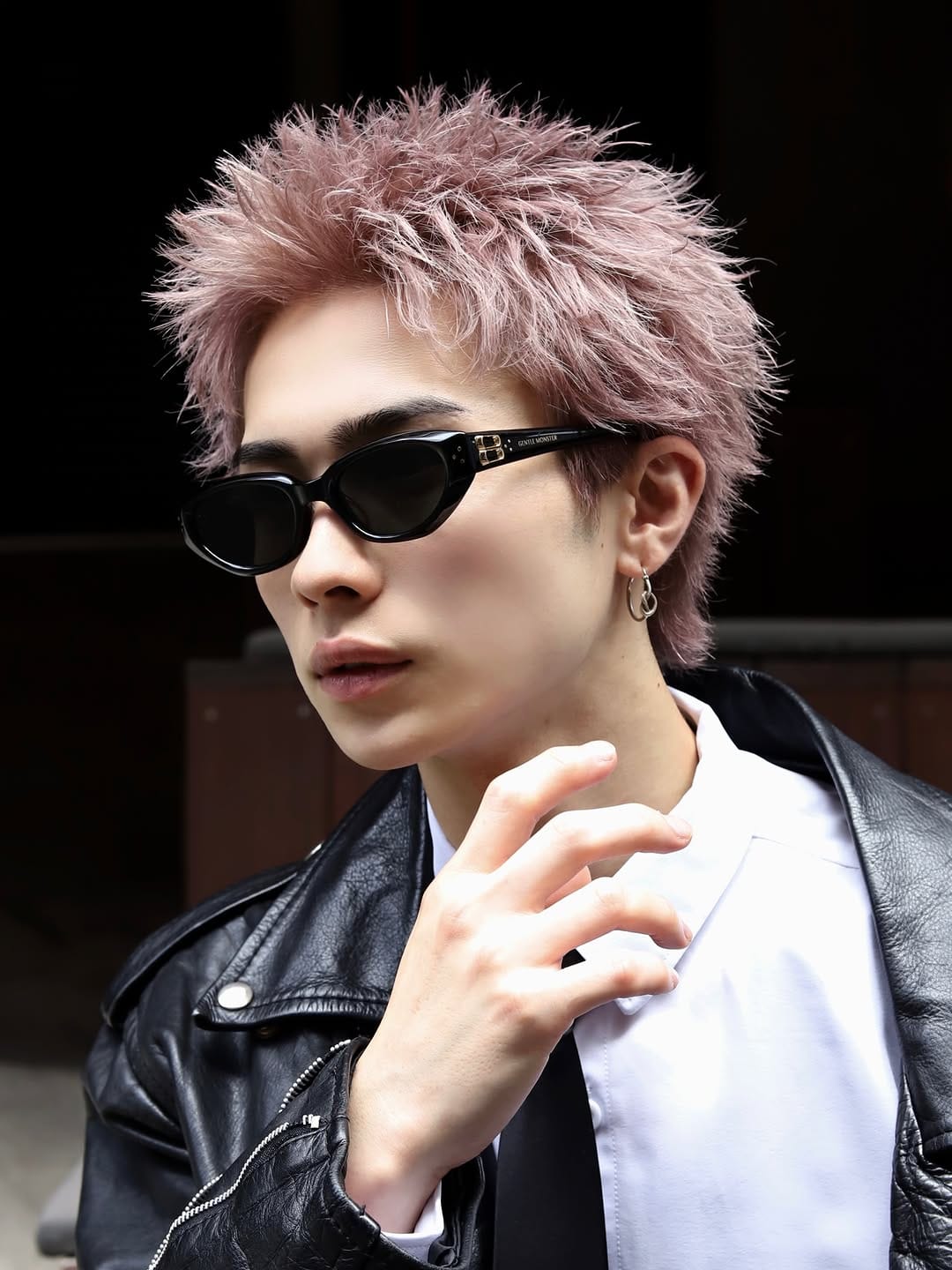 Post 4 by LUVIT 横浜 根本健太郎（ねもけん） on Instagram (carousel)