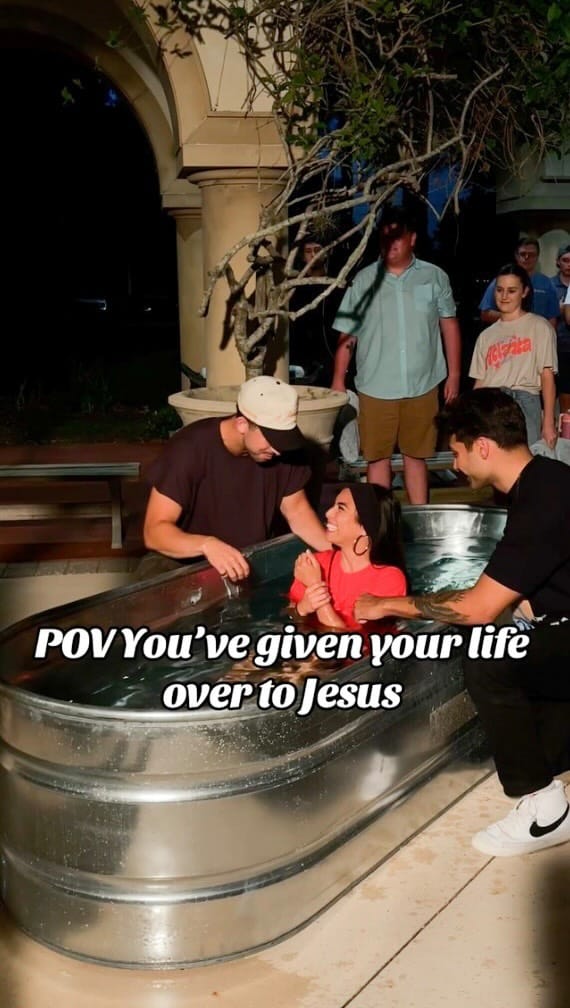 Post 10 by Risa Hale on Instagram (video)