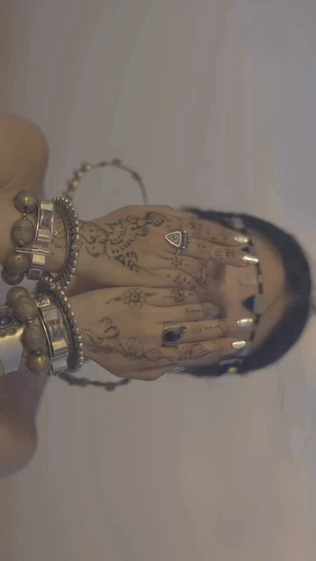 Post 8 by 𝗠𝗮𝘆𝘂 𝗞𝗮𝘁𝗼  مايو كاتو 🧿🪬 on Instagram (video)