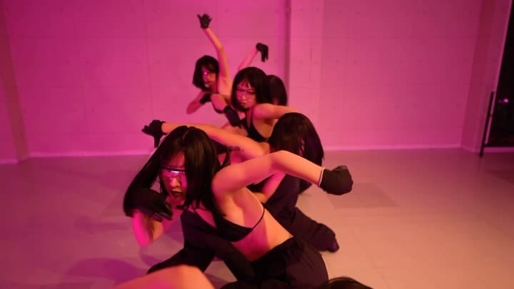 Post 8 by momoca_renri on Instagram (video)