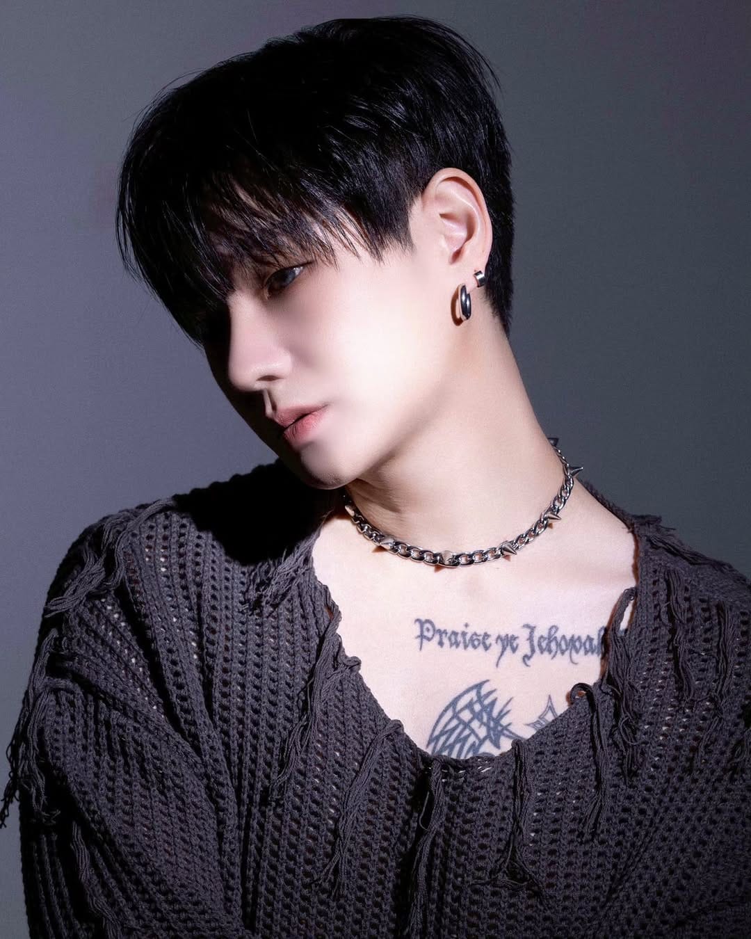Post 10 by K-LOVERS × PLUSWIN on Instagram (image)