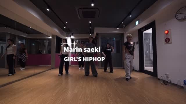 Post 5 by Marinsaeki ｜dancer・model・choreographer on Instagram (video)