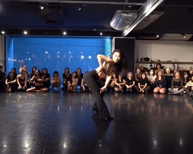 Post 8 by Shiori Takakura on Instagram (video)