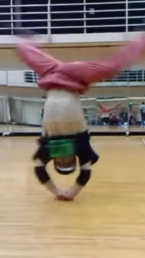 Post 3 by Kakutani Naoto on Instagram (video)