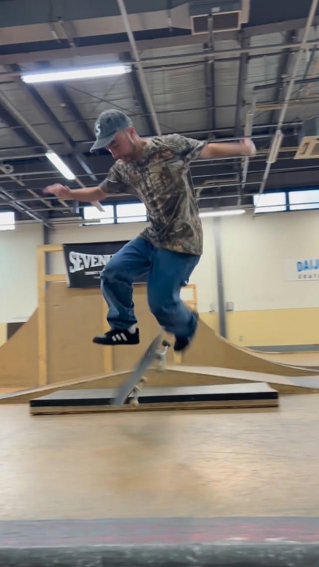 Post 7 by 荒畑 潤一 on Instagram (video)