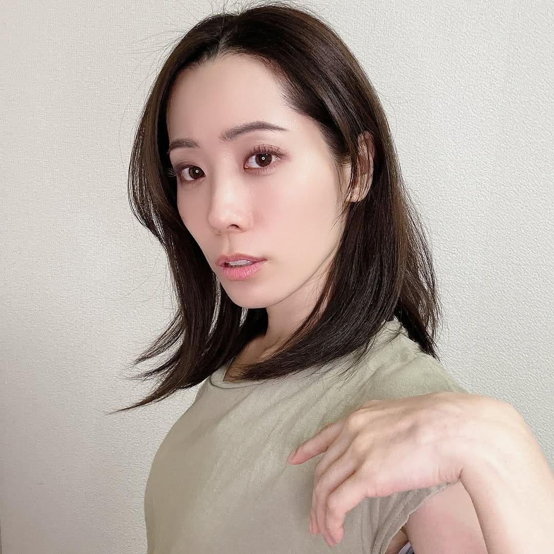 Post 10 by 鈴木かなえ (Kanae Suzuki) on Instagram (image)