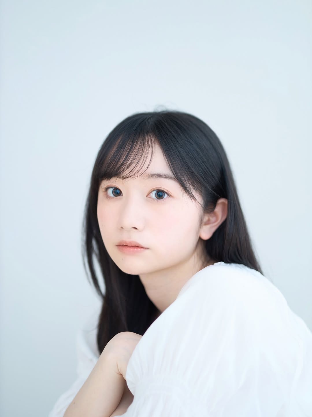 Post 9 by 飯島 優花　Yuuka Iijima on Instagram (carousel)