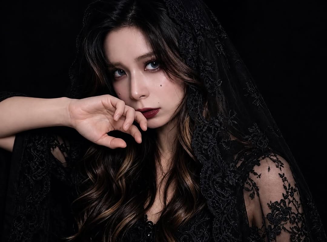 Post 3 by 逢石芙美(Oishi fumi) on Instagram (image)