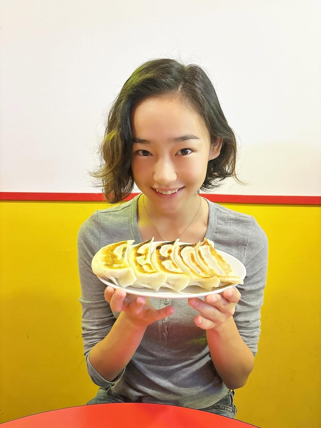 Post 1 by 松島 みのん on Instagram (carousel)