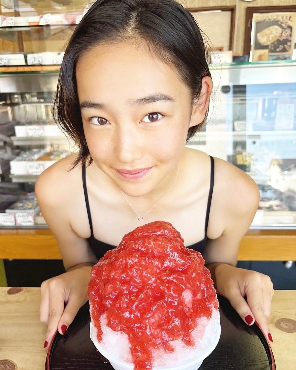 Post 7 by 松島 みのん on Instagram (carousel)