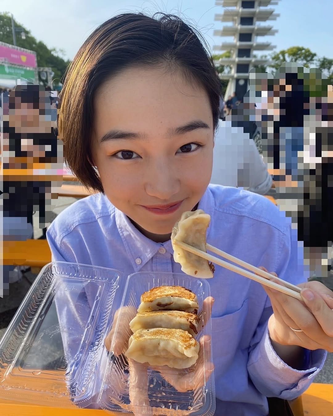 Post 9 by 松島 みのん on Instagram (carousel)