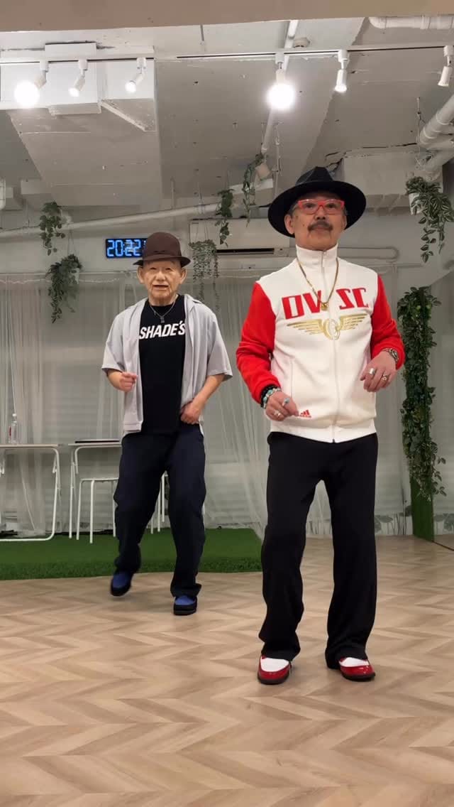 Post 8 by 円了🇯🇵 minority   free cha cha suki on Instagram (video)
