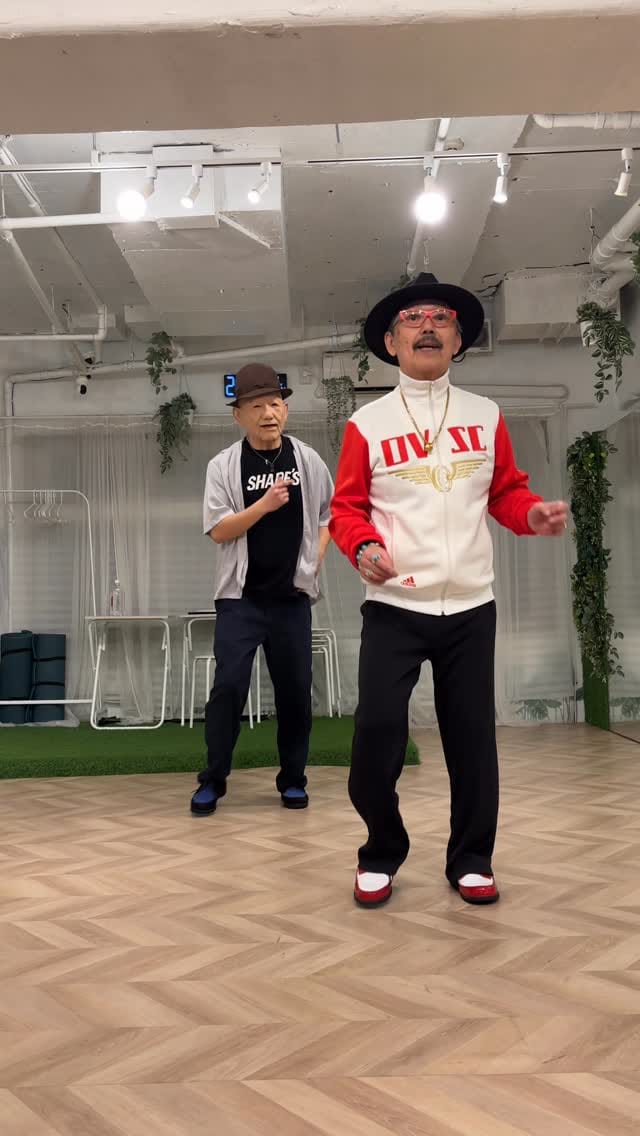 Post 1 by 円了🇯🇵 minority   free cha cha suki on Instagram (video)