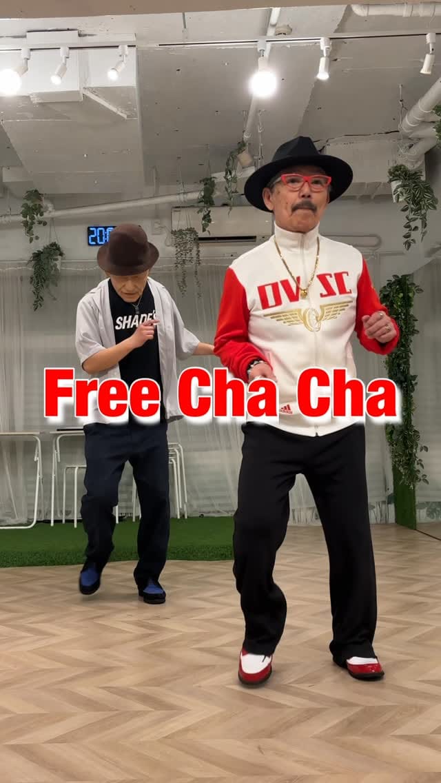 Post 6 by 円了🇯🇵 minority   free cha cha suki on Instagram (video)