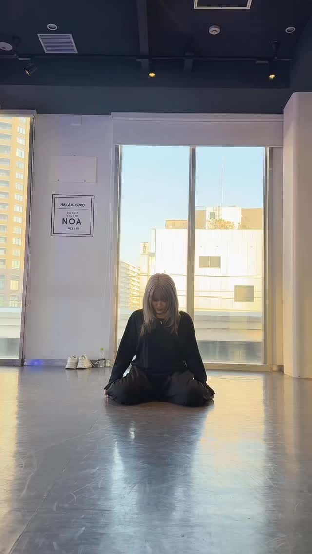 Post 6 by n@n@ko🦋🤍🪽 on Instagram (video)