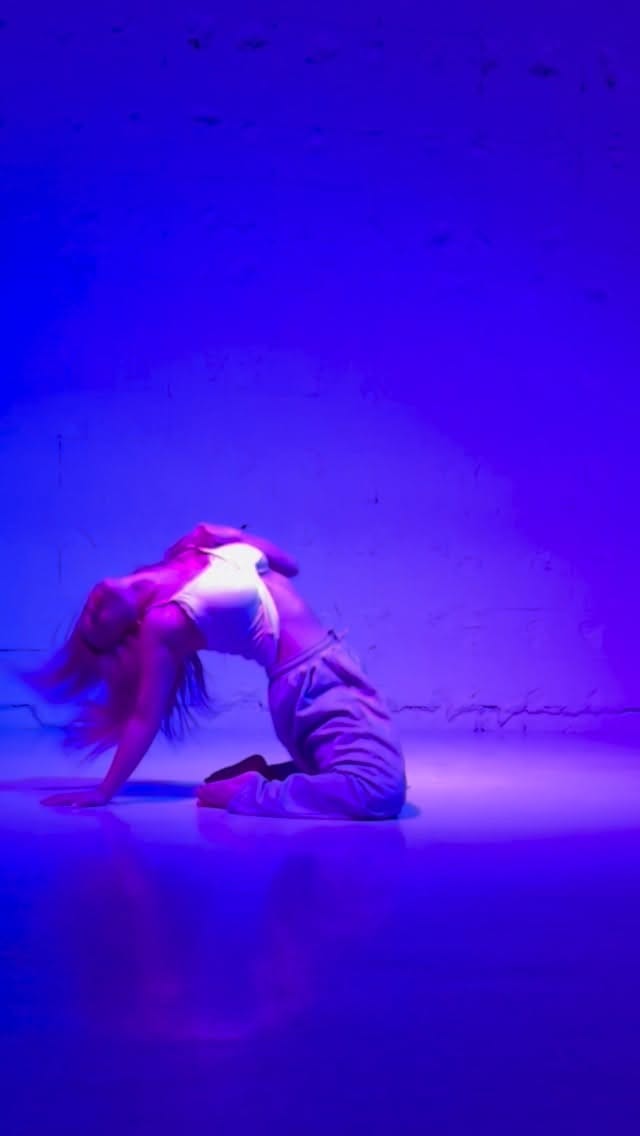 Post 4 by n@n@ko🦋🤍🪽 on Instagram (video)
