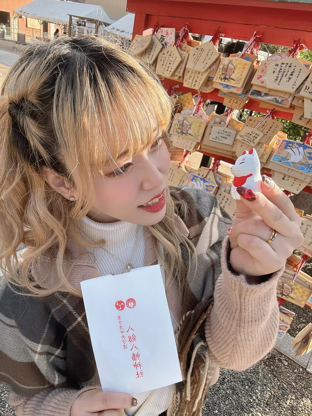 Post 5 by n@n@ko🦋🤍🪽 on Instagram (carousel)