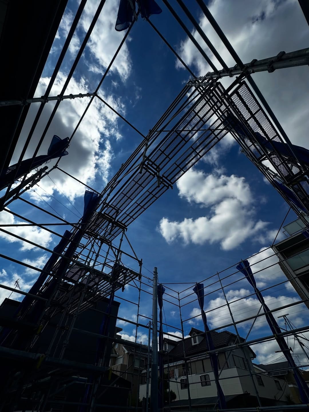 Post 3 by 株式会社東京ＢＫ足場　所沢営業所【公式】 on Instagram (carousel)