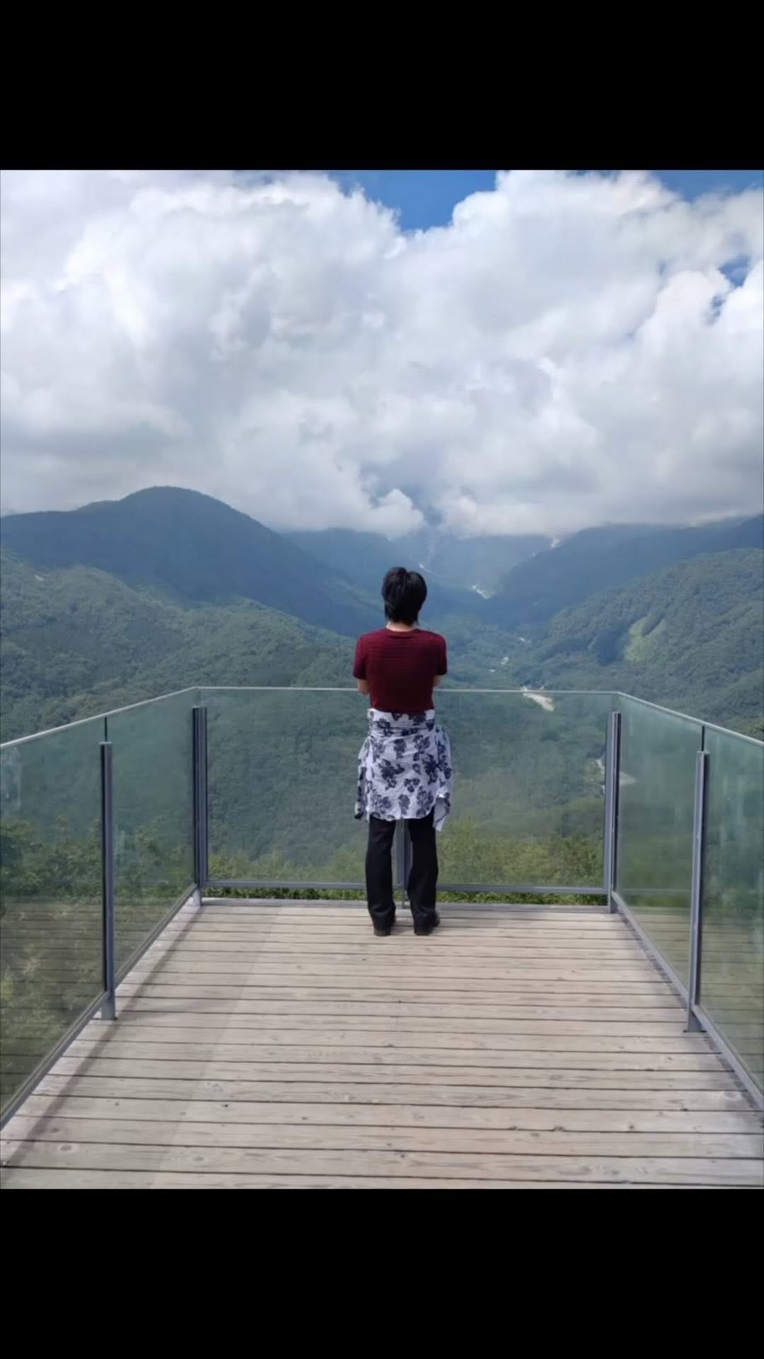 Post 4 by 松林 慶 on Instagram (video)