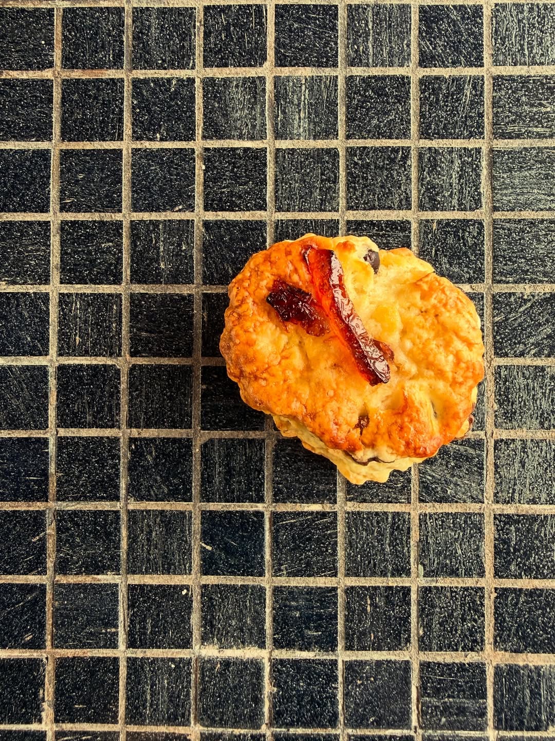 Post 5 by 塩屋SCONE/子供の安心安全なおやつを提供するスコーン専門店 on Instagram (carousel)