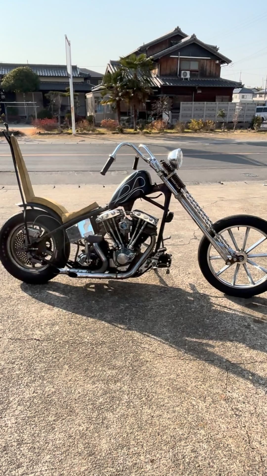 Post 10 by heichopshop on Instagram (video)