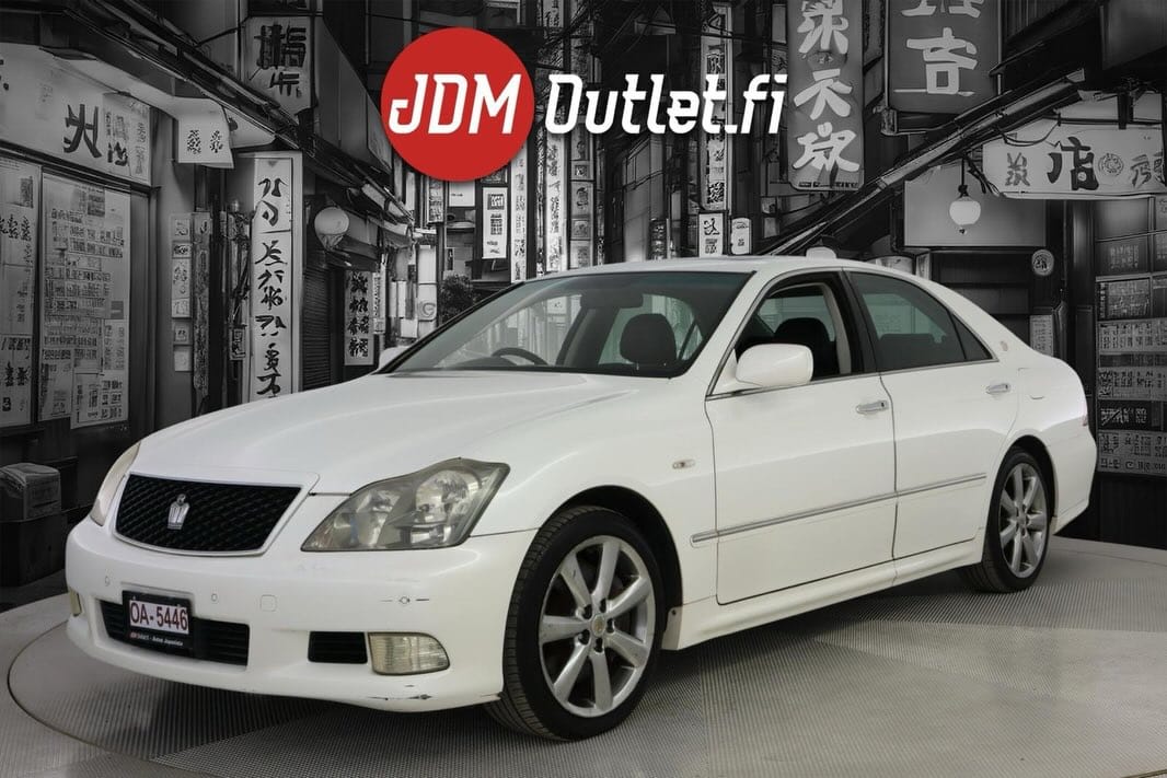Post 3 by JDM Outlet - Autot Japanista on Instagram (carousel)