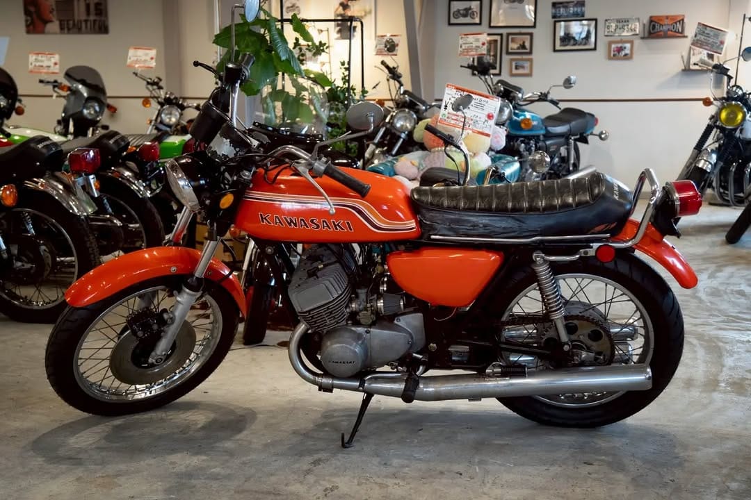 Post 1 by 【OBM】Old Boys MotorCycles バイク&カフェ 【福岡 行橋】 on Instagram (carousel)