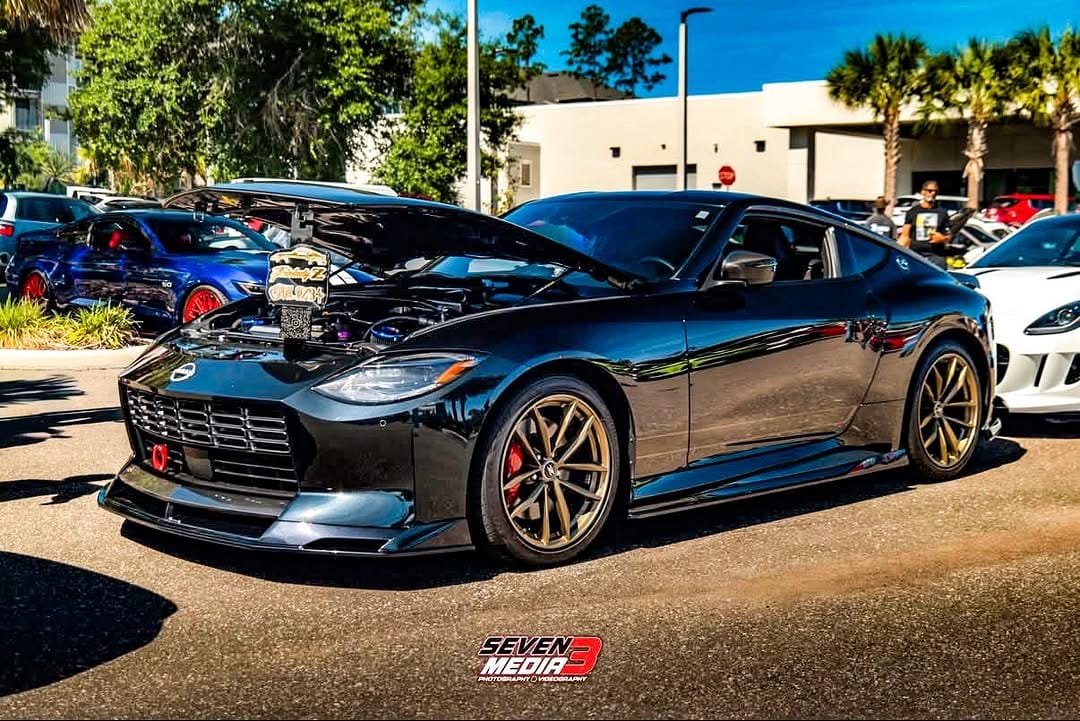 Post 4 by KUHL RACING大阪 on Instagram (image)
